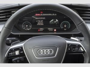 Audi Q8 Sportback 55 S line/Black+/Matrix/AHK/HuD/360°