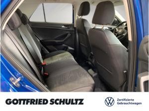 Volkswagen T-Roc STYLE TSI AHK STANDHEIZUNG NAVI EINPARKHILFE