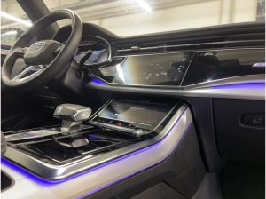 Audi Q8 S line 55 TFSI quattro Pano Matrix AHK B&O Kamera