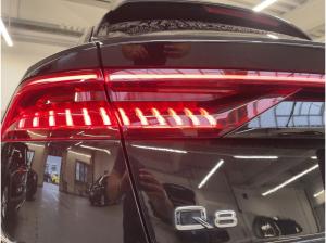 Audi Q8 S line 55 TFSI quattro Pano Matrix AHK B&O Kamera