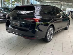 Skoda Superb Combi Sportline 2,0 TDI 7-Gang-DSG 4x4 Sofort Verfügbar