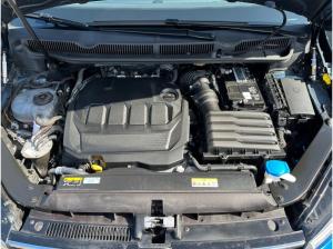 Volkswagen Touran Comfortline 2.0 TDI DSG / 7-Sitze, Pano