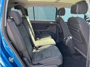 Volkswagen Touran Comfortline 2.0 TDI DSG / 7-Sitze, Pano