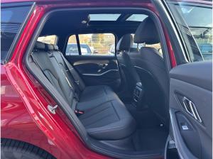 BMW 330 e Touring M Sport AHK Stop&Go FACELFT