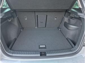 Skoda Karoq 1.5 TSI Tour +ACC+AHK+NAVI+GRA+PDC+SHZ+