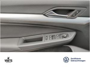 Volkswagen Golf VIII Life GOAL 1.5 TSI LED+RearView+ACC