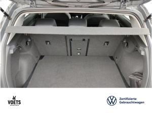 Volkswagen Golf VIII Life GOAL 1.5 TSI LED+RearView+ACC