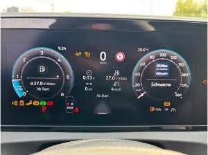 Volkswagen Tiguan R-Line 2,0 l TDI SCR 4MOTION PANO*AHK*WINTERRÄDER*LEDER*HEAD-UP*