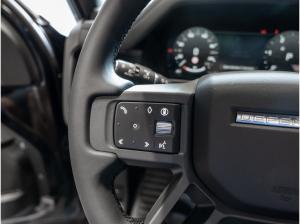 Land Rover Defender D300 X-Dynamic SE