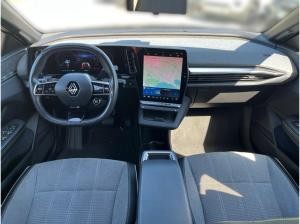 Renault Megane TECHNO EV60 220hp