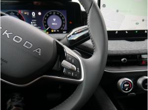 Skoda Superb Combi 2.0 TDI Selection SHZ NAVI ACC LED *848*