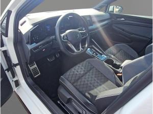 Volkswagen Golf 8 Var. R-Line 2.0 TSI DSG LED+ STHZ TRAVEL