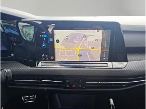 Volkswagen Golf 8 Var. R-Line 2.0 TSI DSG LED+ STHZ TRAVEL