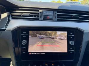 Volkswagen Passat Variant 2.0 TDI DSG STHZ AHK NAVI ACC KAM LED SHZ PDC LM