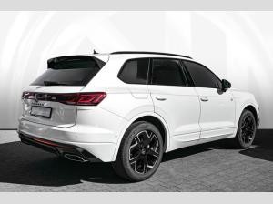 Volkswagen Touareg 3.0 TDI 4Motion R-Line Black Style