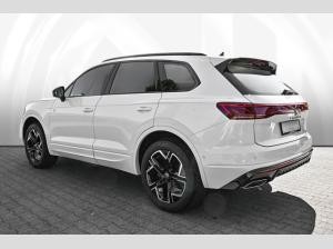 Volkswagen Touareg 3.0 TDI 4Motion R-Line Black Style