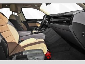 Volkswagen Touareg 3.0 TDI 4Motion R-Line Black Style