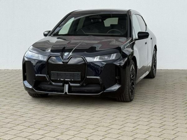 BMW ix xDrive60 SOFORT VERFÜGBAR++TOPDEAL++GEWERBE