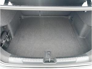 Audi A3 Limousine S line 35 TFSI LED AHK 18 Navi Virt