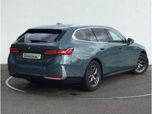 BMW 520 520d Touring AHK+KAMERA+ESITZE+LED+LM18