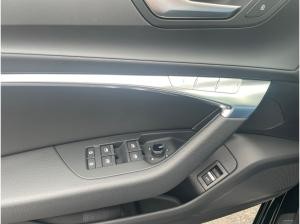 Audi A6 Limousine advanced 40 TDI quattro / Matrix