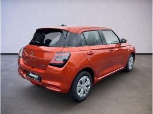 Suzuki Swift CLUB HYBRID