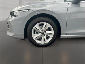 Volkswagen Golf VIII Variant 1.5 TSI Life ACC Climatr. SHZ