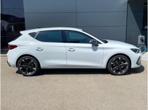 Cupra Leon eTSI DSG LED SHZ ACC KAMERA APPLE-CAR-PLAY