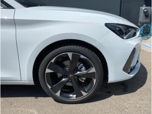 Cupra Leon eTSI DSG LED SHZ ACC KAMERA APPLE-CAR-PLAY