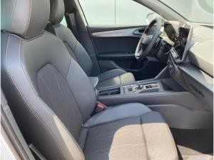 Cupra Leon eTSI DSG LED SHZ ACC KAMERA APPLE-CAR-PLAY