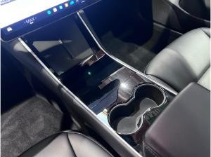 Tesla Model 3 RWD Standard Range Plus