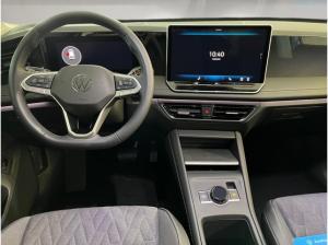 Volkswagen Tiguan 2.0 TDI DSG - Navi SHZ ACC Leichtmetallräder LED Plus Area View DAB+Travel Assist AHK MFL