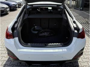 BMW i4 xDrive40 Gran Coupé M Sport //Stop&Go HUD