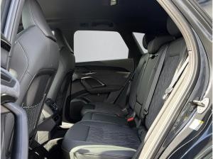 Audi Q5 TDI quattro 150 kW S tronic S-Line + AHK + PANO + CARBON + TECH PLUS + LED + *GEWERBEKUNDEN*