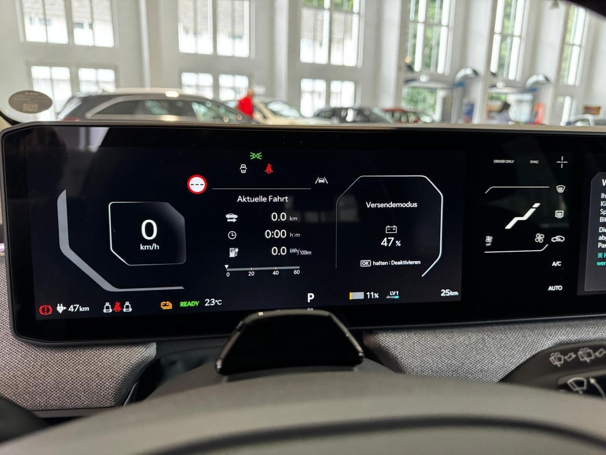 Kia EV3 81 kWh Earth +P3+P4+P5 INKL. VOLLKASKO