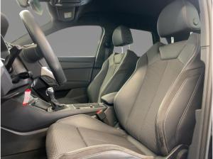 Audi Q3 S line 45 TFSIe LED Navi Teilleder virtual DAB