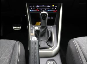 Volkswagen Polo Move 1.0TSI DSG/ Navi, IQDrive, Matrix, AHK