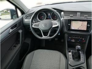 Volkswagen Tiguan Life 1.5 TSI LED ACC AHK Navi Standhz