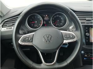 Volkswagen Tiguan Life 1.5 TSI LED ACC AHK Navi Standhz