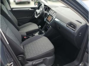Volkswagen Tiguan Life 1.5 TSI LED ACC AHK Navi Standhz