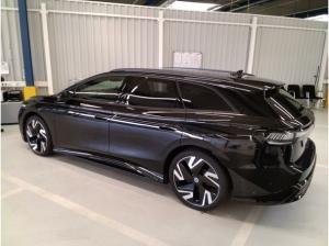 Volkswagen ID.7 Tourer GTX - AHK PANO Kamera Winterräder