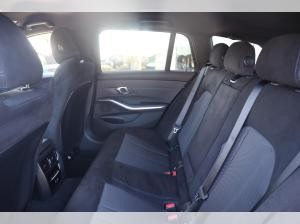 BMW 330 e Touring/M-Sport/360°/ACC/DrivingAss./Head-Up/Adapt.LED/Komfortzugang