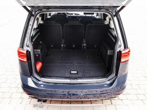 Volkswagen Touran Highline 2.0 TDI DSG • 7SITZER • NAVI • LED • SOFORT