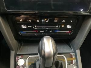 Volkswagen Passat 1.5 TSI Elegance+MATRIX+NAVI+ERGO+PARKLENK