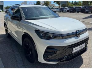 Volkswagen Tiguan R-Line 1,5 l eHybrid DSG Sportpaket HUD AD AHK-klappbar Navi Leder Digitales Cockpit