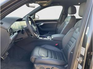 Volkswagen Touareg 3.0 TDI R Line AHK Kamera Navi