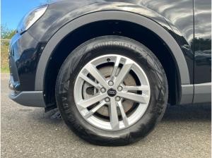 Audi Q3 40 TDI quattro S-tronic / MMI-Navi plus, RFK