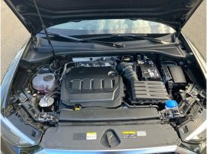 Audi Q3 40 TDI quattro S-tronic / MMI-Navi plus, RFK