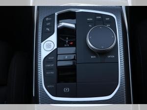 BMW 318 d Touring/M-Sport/AHK/360°/Head-Up/DrivingAss./Lenkradhzg./adapt.LED