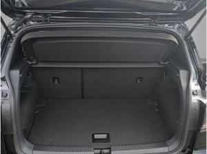Volkswagen T-Cross R-Line 1.0 l TSI DSG (116 PS) AHK+GANZJAHRESREIFEN+KAMERA+NAVI *SOFORT VERFÜGBAR*